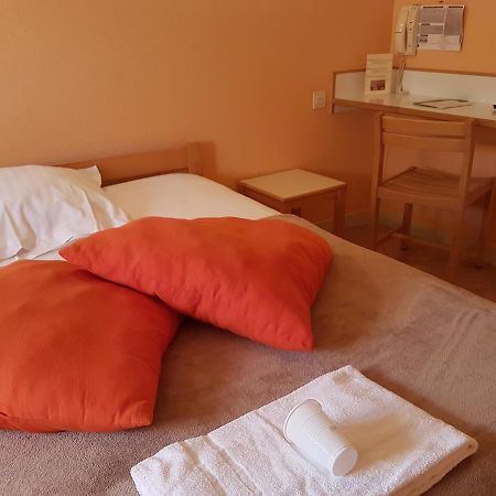 Louvigné-de-Bais Hotel Le Bretagne المظهر الخارجي الصورة